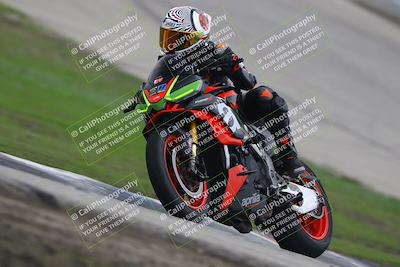 media/Nov-29-2025-TrackDaz (Sat) [[10ae2d9bce]]/B Group/Session 3 (Outside Grapevine)/